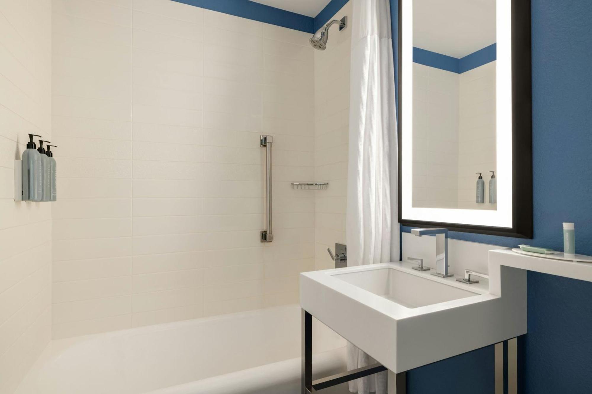 Courtyard By Marriott Union Square Hotel San Francisco